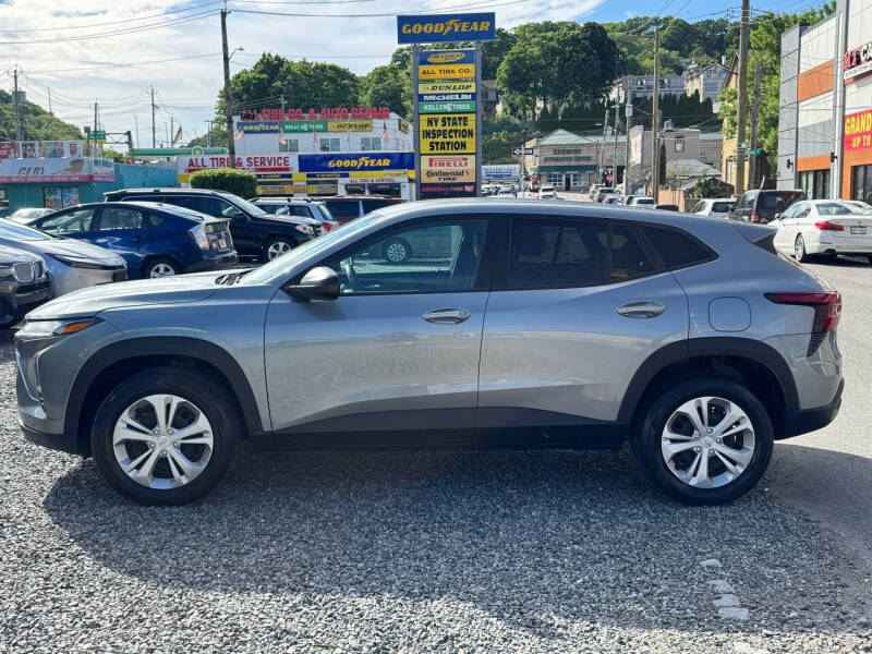 2024 Chevrolet Trax LS