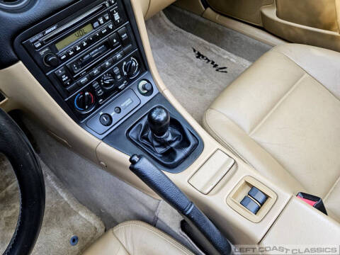 2000 Mazda MX-5 Miata LS