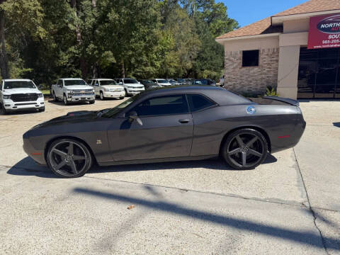 2017 Dodge Challenger 392 HEMI Scat Pack Shaker