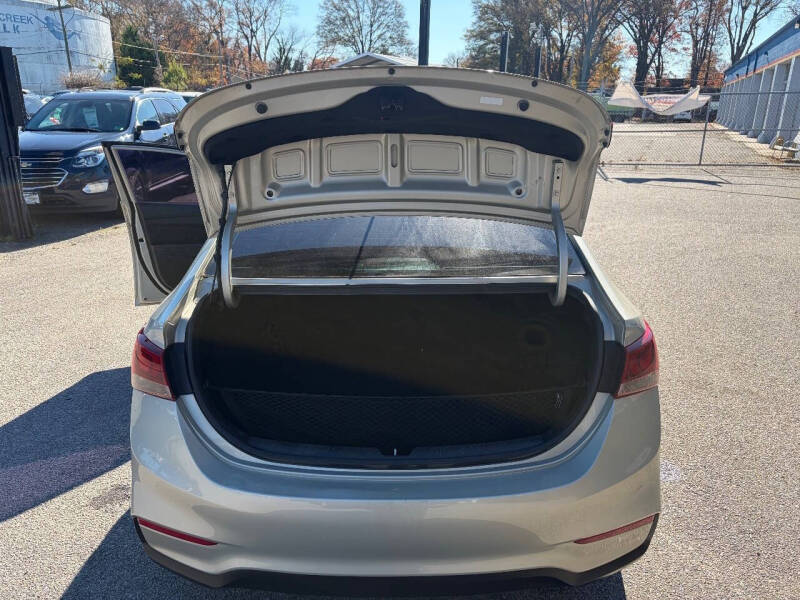 2018 Hyundai Accent SE