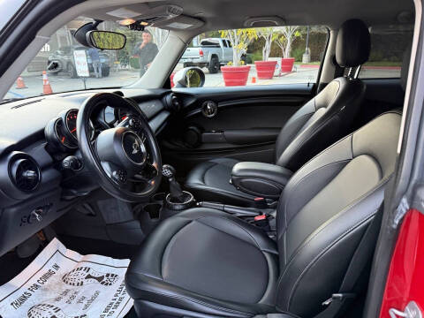 2015 MINI Hardtop 2 Door Cooper