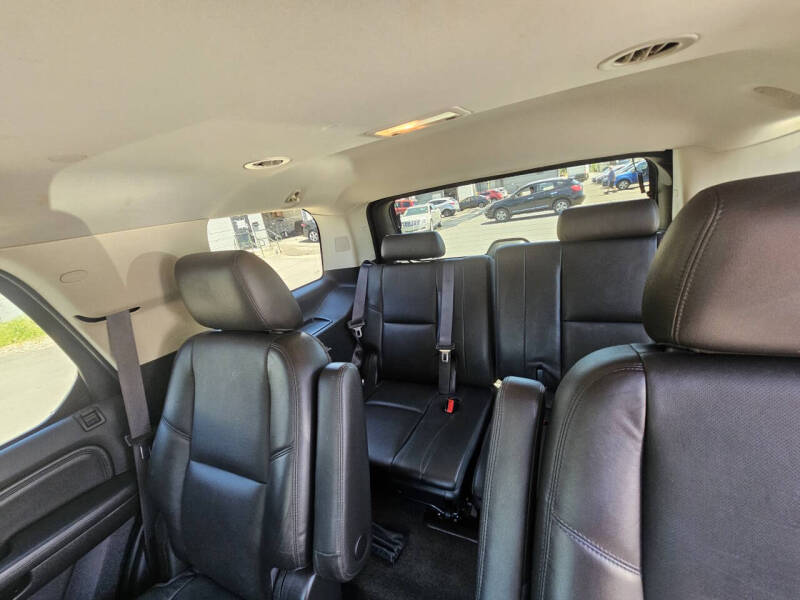 2013 Cadillac Escalade Luxury