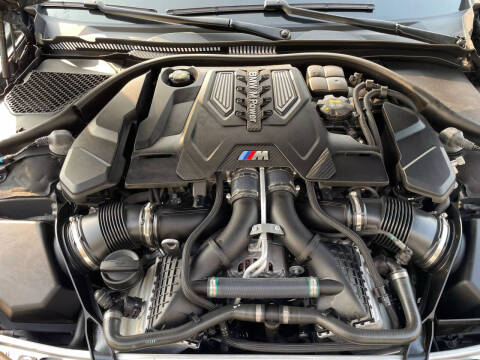 2022 BMW M8 Competition