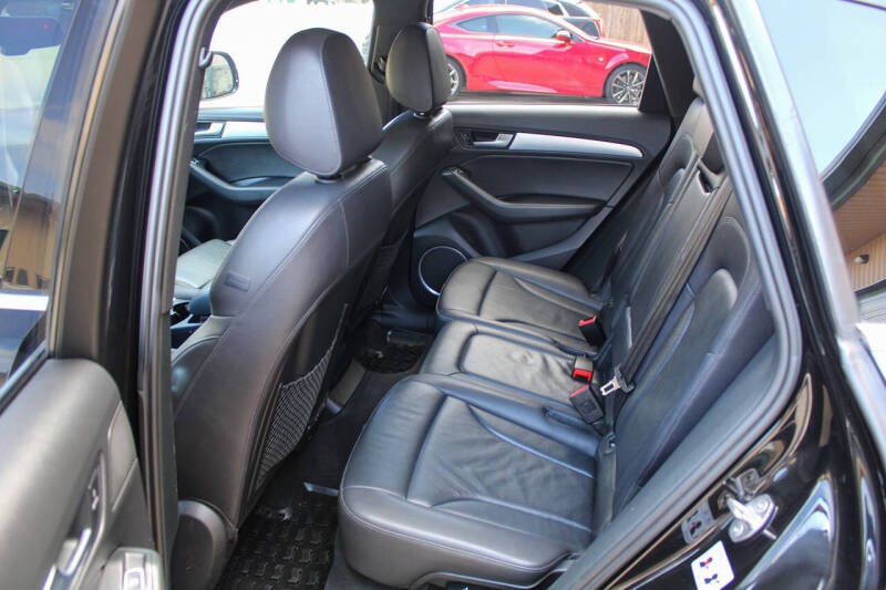 2017 Audi Q5 2.0T quattro Premium Plus