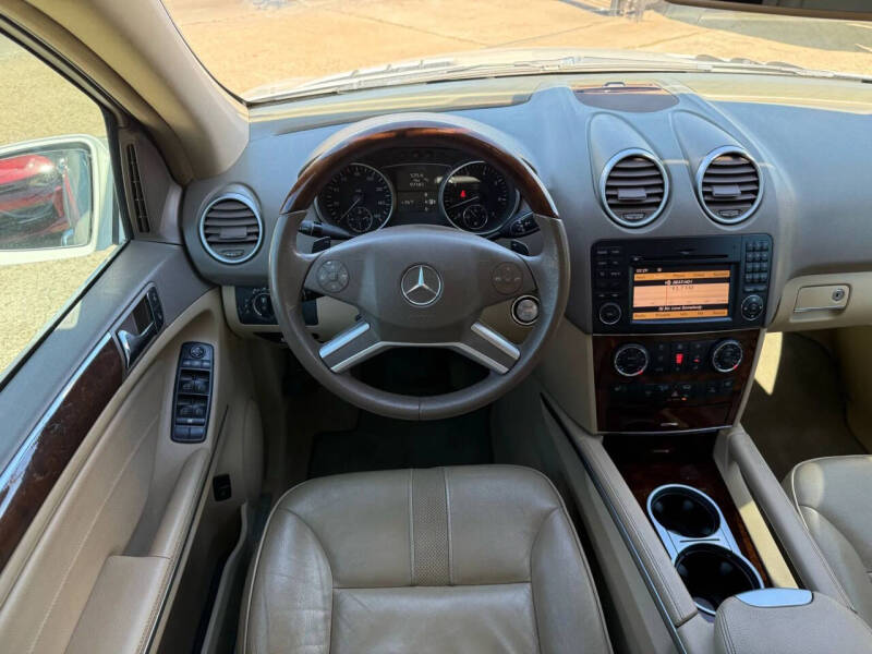 2009 Mercedes-Benz M-Class ML 550