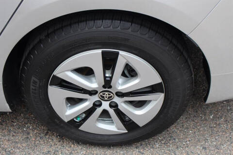 2017 Toyota Prius Three