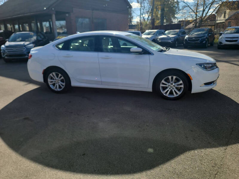 2016 Chrysler 200 Limited