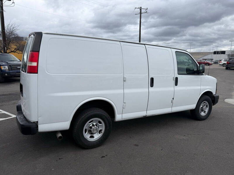 2014 Chevrolet Express 2500