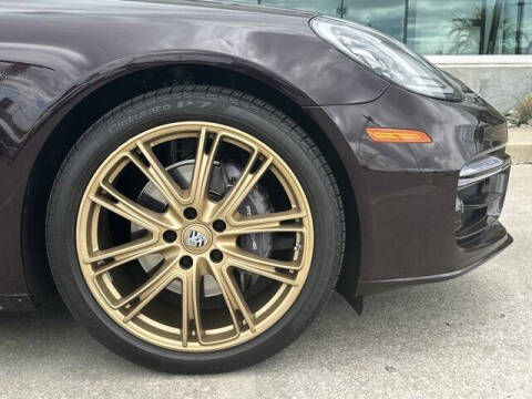 2023 Porsche Panamera 4 Platinum Edition