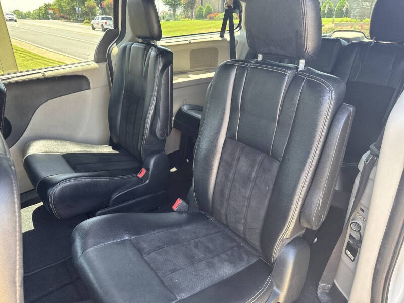 2016 Dodge Grand Caravan SXT