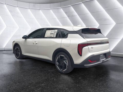 2026 Kia K4 Hatchback EX