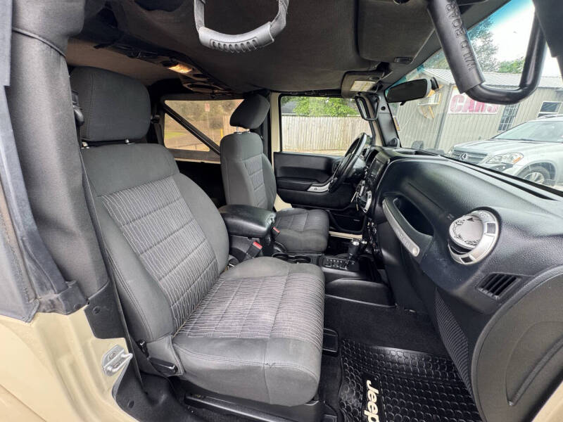 2011 Jeep Wrangler Sahara