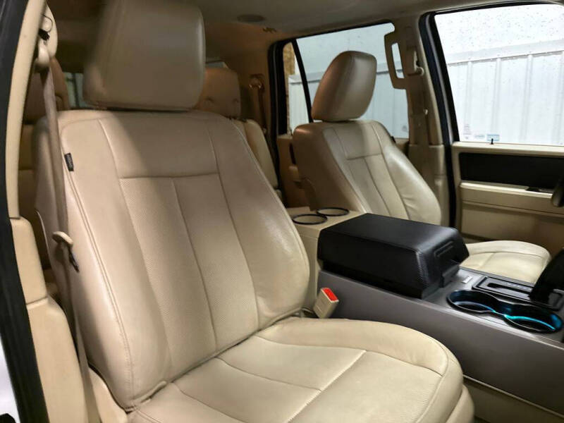 2017 Ford Expedition EL XLT