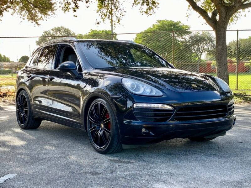 2013 Porsche Cayenne  - $27,995