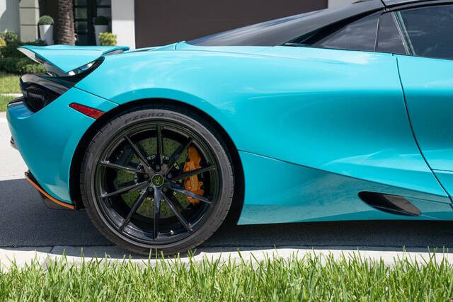 2022 McLaren 720S Spider