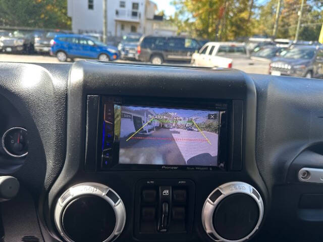 2013 Jeep Wrangler Unlimited Sahara