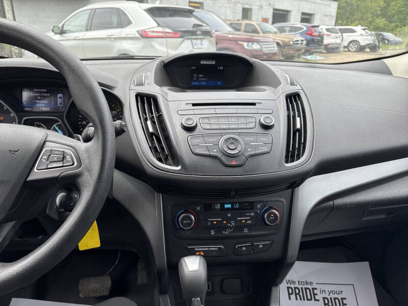 2017 Ford Escape SE