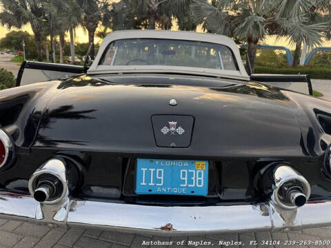 1955 Ford Thunderbird