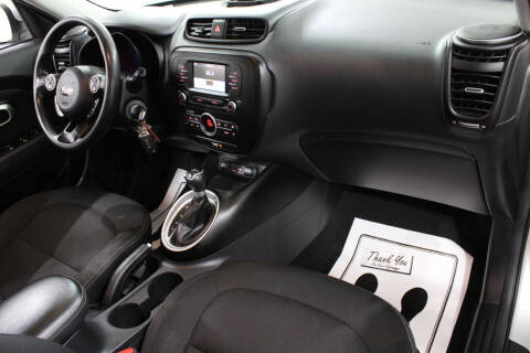 2017 Kia Soul +