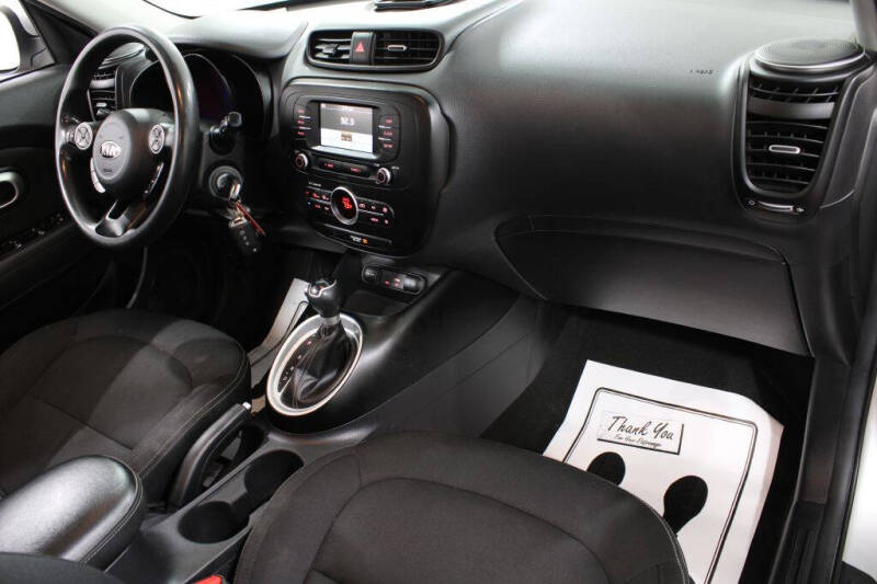 2017 Kia Soul +