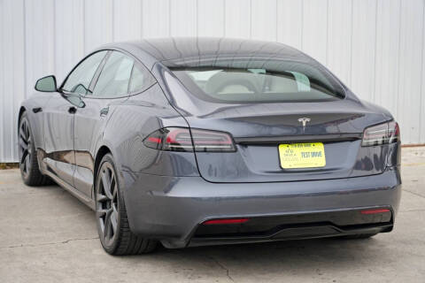 2022 Tesla Model S