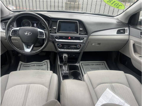 2018 Hyundai Sonata Hybrid SE