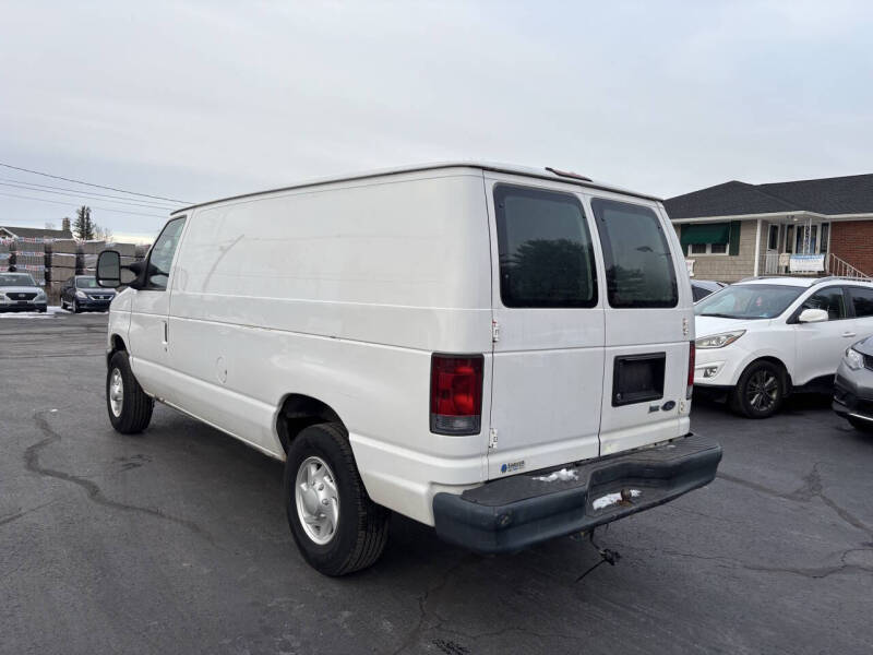 2013 Ford E-Series E-250