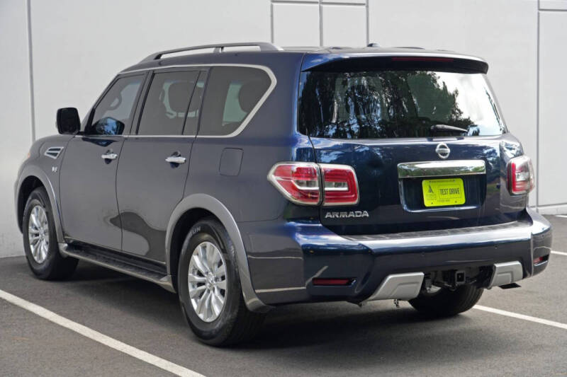 2017 Nissan Armada