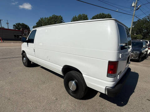 2006 Ford E-Series E-350 SD