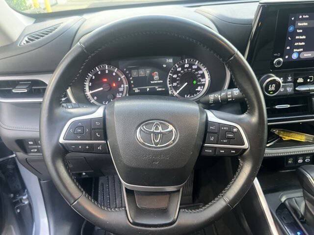 2023 Toyota Highlander XLE