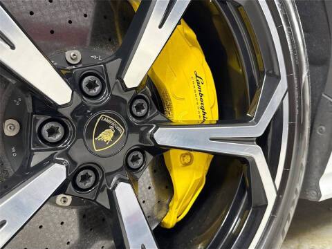 2020 Lamborghini Urus