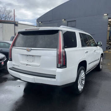 2016 Cadillac Escalade Platinum
