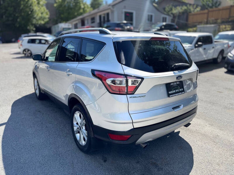 2017 Ford Escape SE