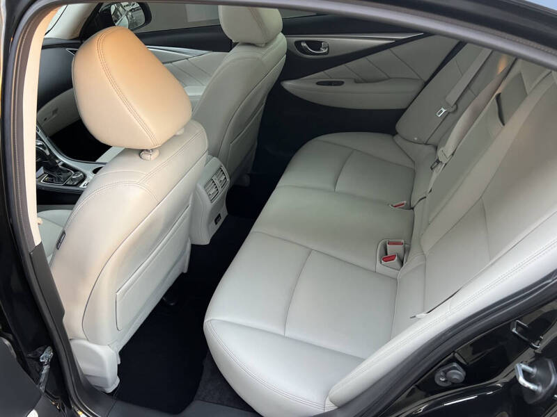 2021 Infiniti Q50 Luxe