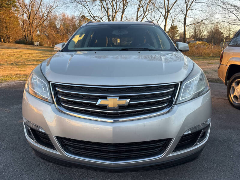 2017 Chevrolet Traverse LT