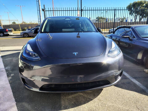 2024 Tesla Model Y Long Range
