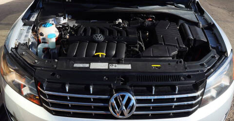 2015 Volkswagen Passat 3.6L V6 SEL Premium