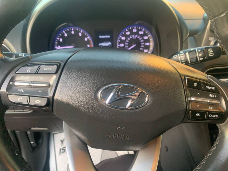 2020 Hyundai Kona SEL