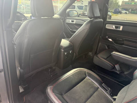 2023 Ford Explorer ST-Line