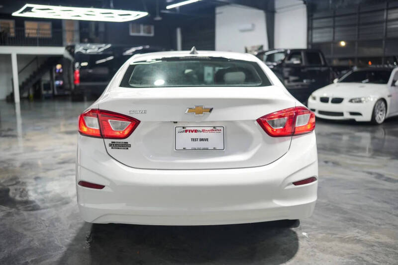 2016 Chevrolet Cruze LS Auto