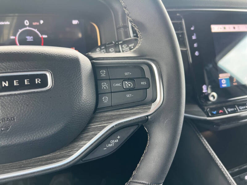 2024 Jeep Wagoneer Series III