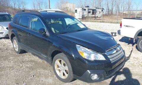 2014 Subaru Outback for sale at RODRIGUEZ AUTO SALES in Rockford IL