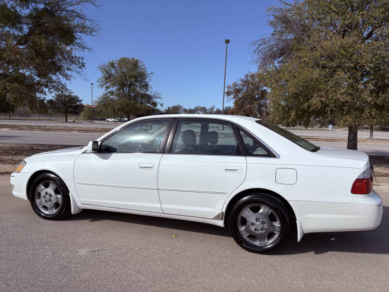 2003 Toyota Avalon XLS