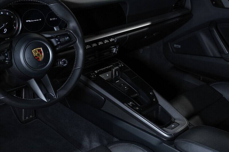 2020 Porsche 911 Carrera S