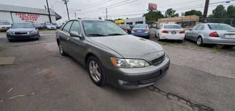 2000 Lexus ES 300 for sale at Green Ride Inc in Nashville TN