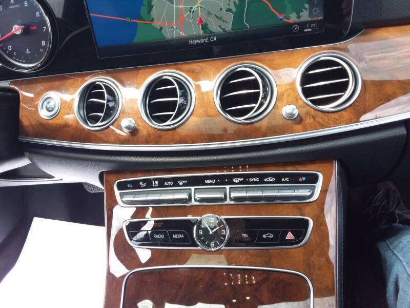 2019 Mercedes-Benz E-Class E 300