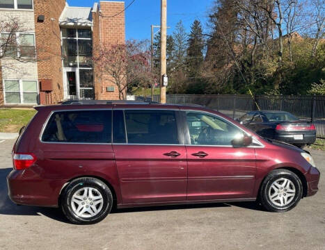 2007 Honda Odyssey for sale at Woodford Car Company in Versailles KY