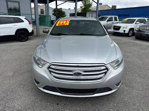 2013 Ford Taurus Limited