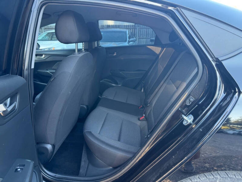 2022 Hyundai Accent SE