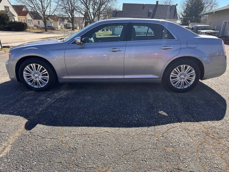 2014 Chrysler 300 C